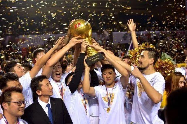 特纳23+10库里低迷13中2 步行者险胜勇士5连胜