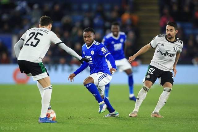 英超夺冠赔率：曼城5连败跌至第3 利物浦领跑